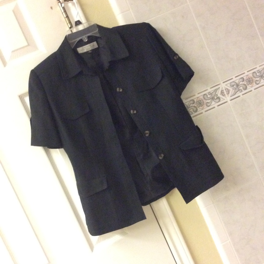 Black Blazer - image 3